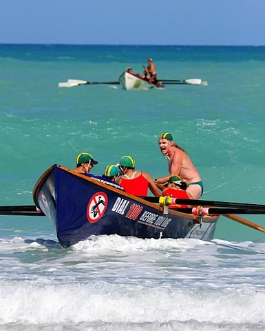 Darwin SLSC Womens Surfboat Crew Image